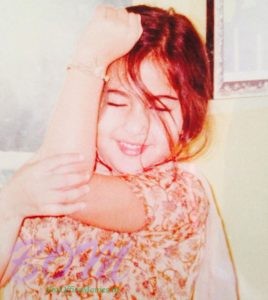 Sara Ali Khan childhood pic