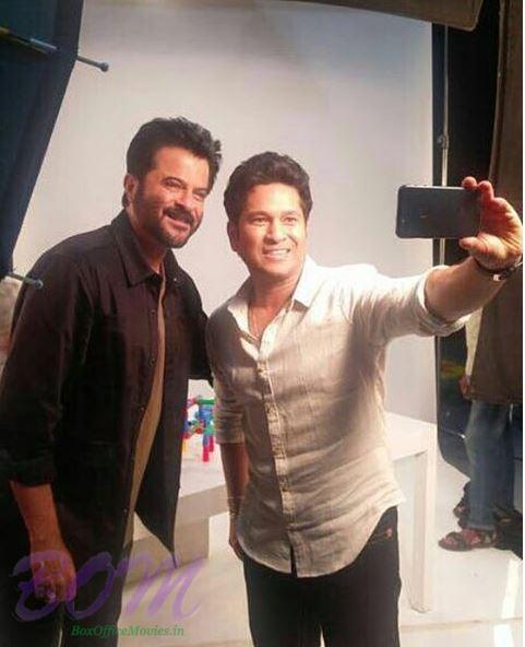 Sachin Tendulkar taking a selfie with Anil Kapoor