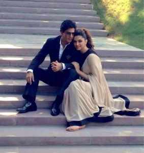 ShahRukh Khan with Deepika Padukone!