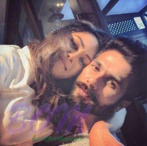 Shahid Kapoor first selfie with wife Mira Rajput after first baby