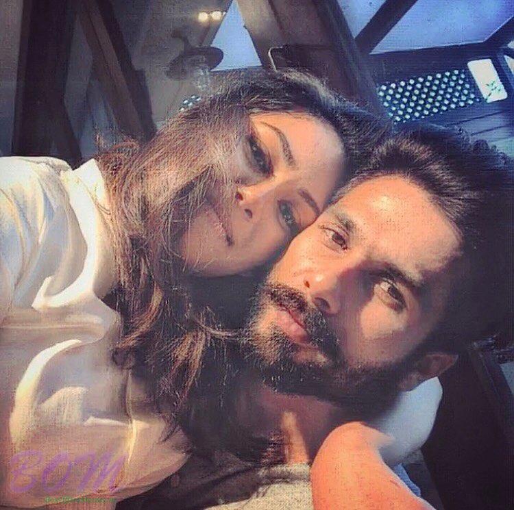 Shahid Kapoor first selfie with wife Mira Rajput after first baby
