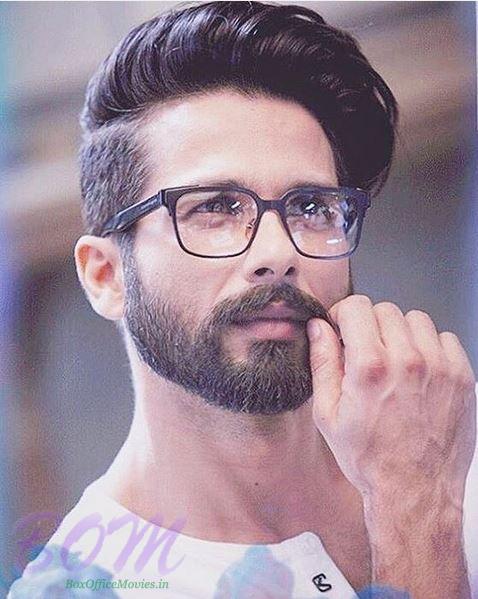 Shahid Kapoor new hairstyle with moustache in Nov 2016