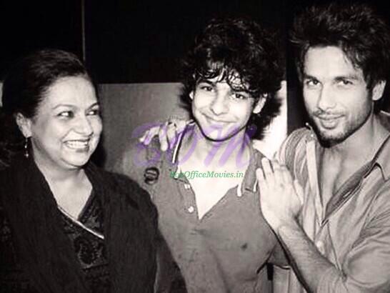 Shahid Kapoor with Mother