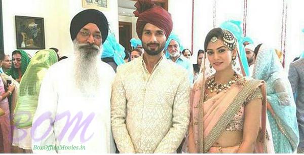 Shahid and Mira taking the blessig of one senior member in the wedding