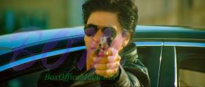 Shahrukh Khan Shooting from Car - Rohit Shetty style