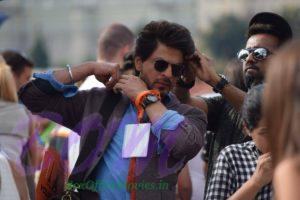 Shahrukh Khan getting prepared for The Ring shooting in Prague
