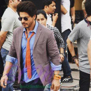 Shahrukh Khan most stylish look on the sets of The Ring movie