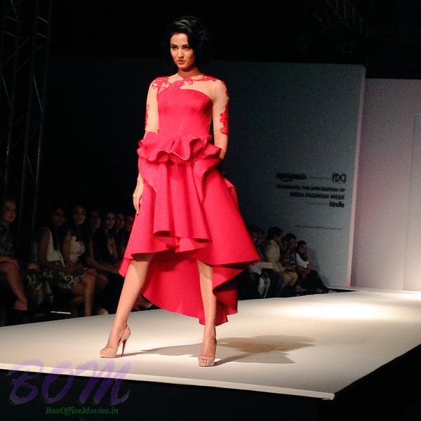 Show stopper Sonal Chauhan