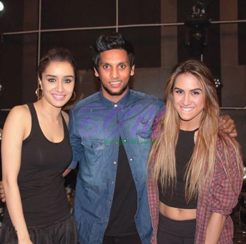 Shraddha Kapoor and Lauren Gottlieb at ABCD2 wrap party