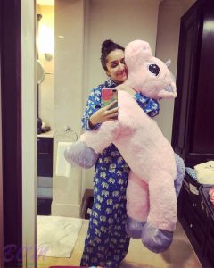 Watch this cute selfie of Shraddha Kapoor with a unicorn
