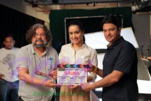 Shraddha Kapoor with Amole Gupte and Bhushan Kumar for Saina Nehwal biopic
