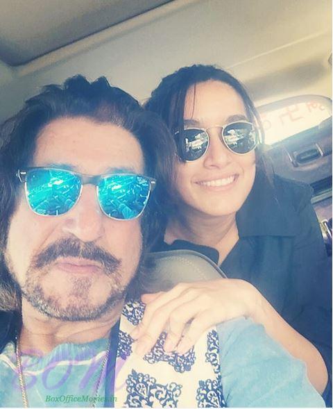 Shraddha Kapoor with daddy Shakti Kapoor for Eshanka Wahi wedding