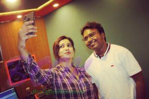 Shreya Ghosal selfie with music composer D imman