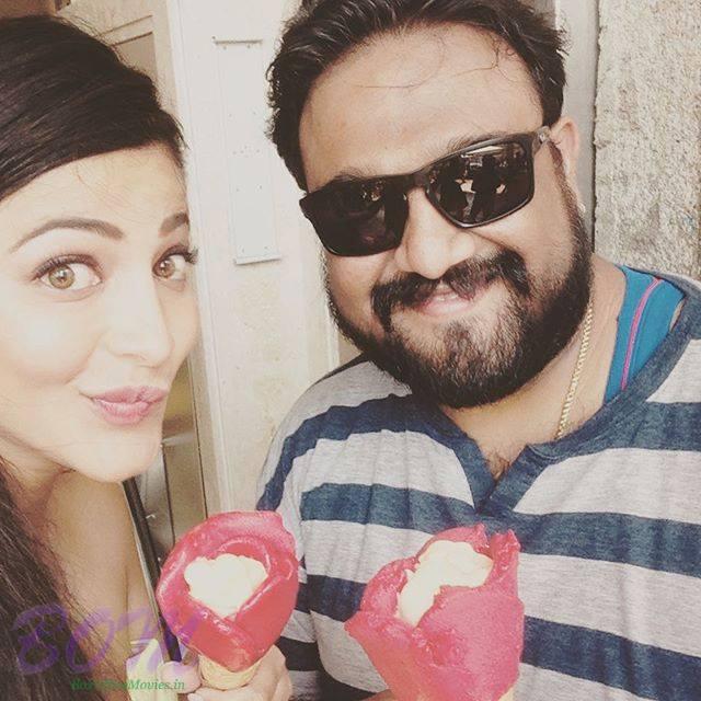 Shruti Haasan Ice cream time with her super sweet director in Milan