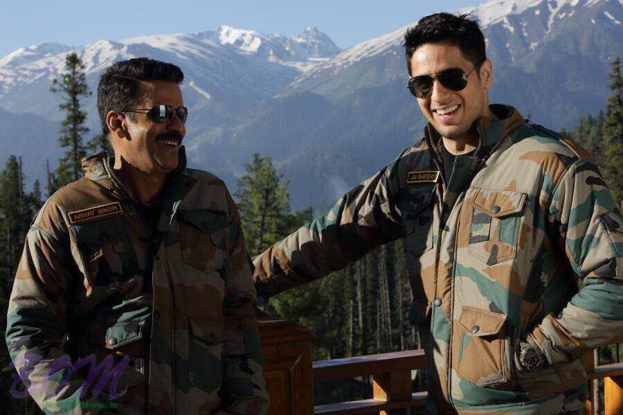 Sidharth Malhotra and Manoj Bajpayee while shooting for Aiyaary in Kashmir