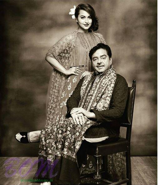 Sonakshi Sinha proud picture with father Shatrughan Sinha