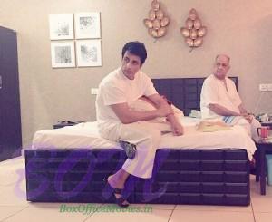 Sonu Sood candid pic with his dad