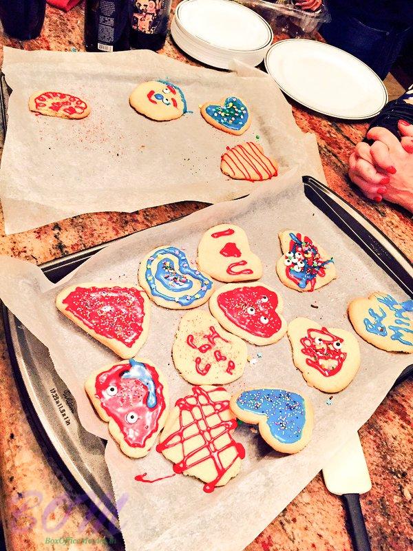 Sunny Leone Family Cookies