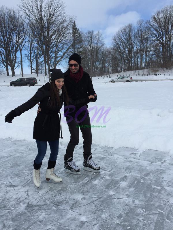 That freezing weather and hot Sunny Leone - Daniel Weber is the luckiest for sure