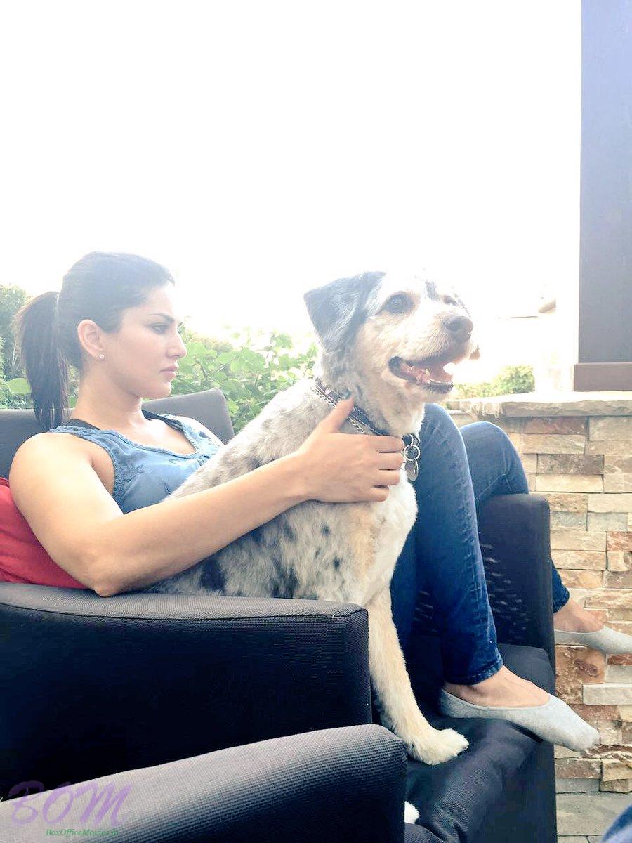 Sunny Leone with a lovely dog