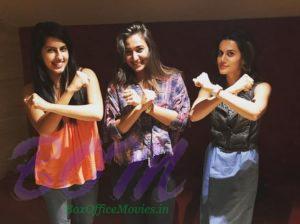 Taapsee Pannu wonder hours with other mates