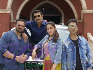 Ranveer Singh with Sara Ali Khan, Rohit Shetty and Karan Johar