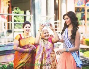 Urvashi Rautel with her Mother and Grand Mother