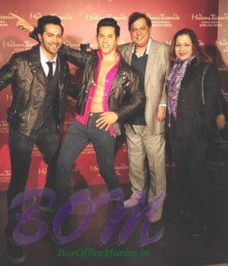 Varun Dhawan with his parents on unveiling his status at Madame Tussauds Hong Kong