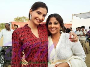 Vidya Balan visits Sonam Kapoor on the sets of Neerja