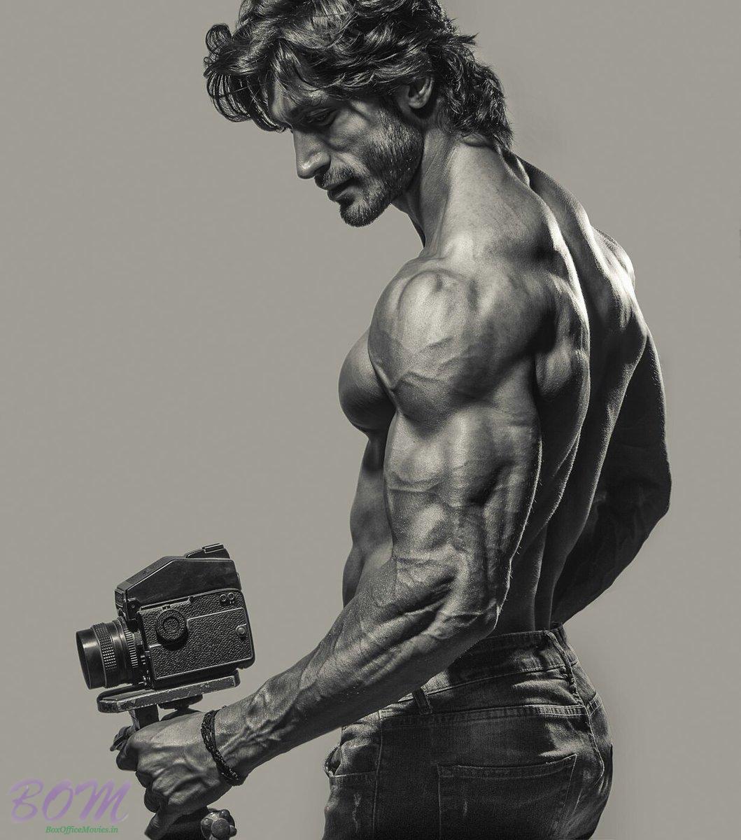 Vidyut Jammwal best body shoot for a tough exposure