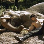 Vidyut Jammwal super pic with a lovely elephant on World Elephant Day 2018