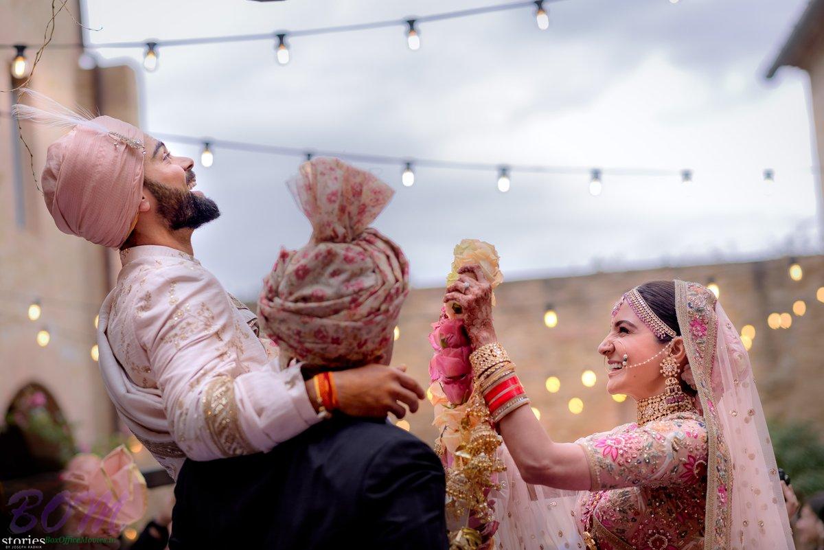 Virat Kohli‏ shared this cute pic on marrying with Anushka Sharma