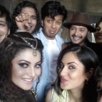 Vivek Oberoi selfie with team Great Grand Masti on the last day of the shoot