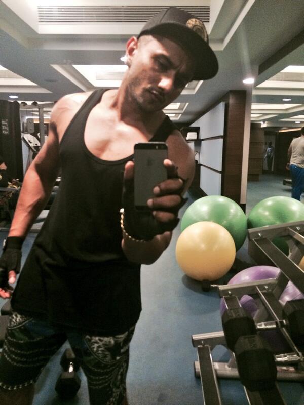 Yo Yo Honey Singh gym photo