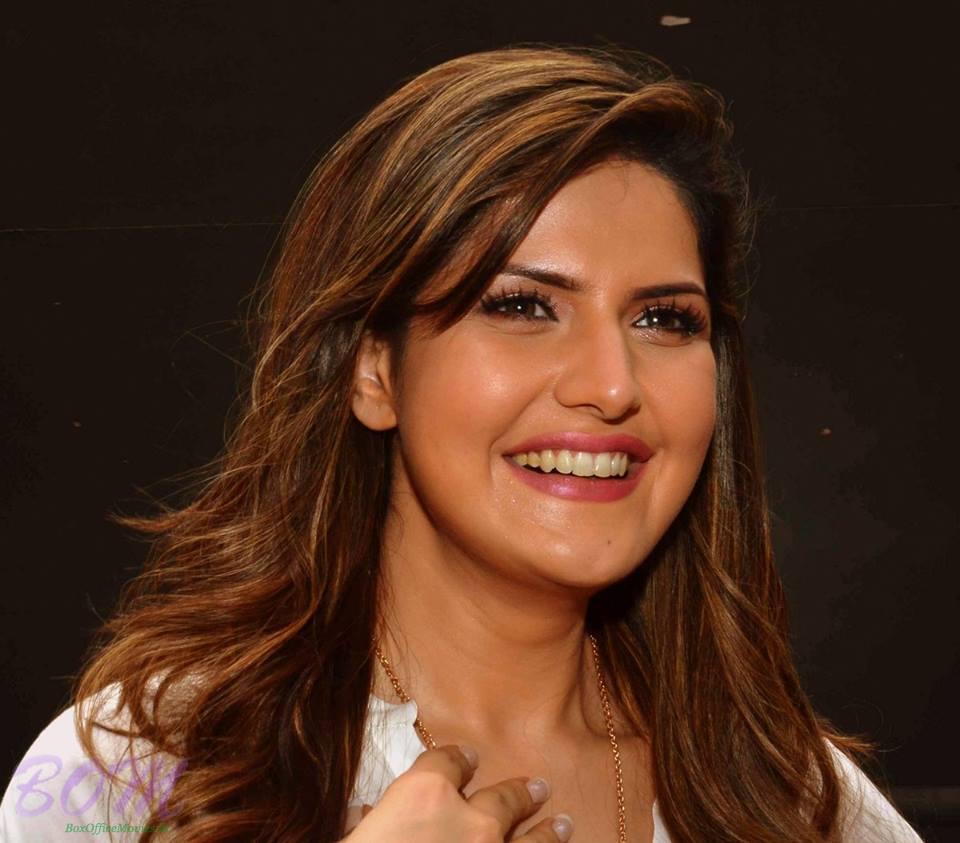 Zareen Khan - On the sets of Hate Story 3...