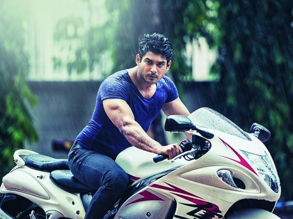 this is how Sidharth Shukla is basking in the afterglow of Humpty Sharma Ki Dulhania