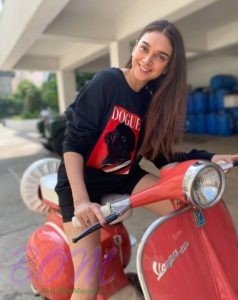 Aditi Rao Hydari Vespa Style