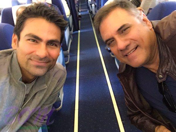 Boman Irani selfie while talking about cricket with M Kaif