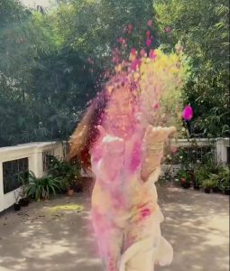 Diana Penty most beautiful Holi photo