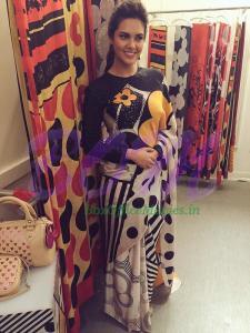 Esha Gupta looking amazing in this picture