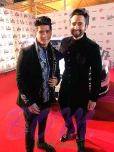 Jackky Bhagnani‏ with Manish Malhotra on Jio Filmfare 2018