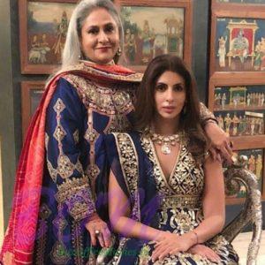 Jaya Bachchan pic with daughter Shweta Bachchan