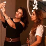 Happy selfie of Kajol Devgn with Gauri Khan