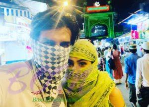 Kartik Aaryan selfie with Sara Ali Khan