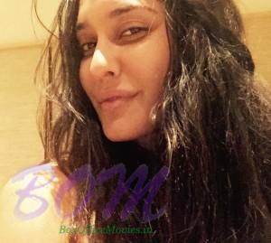 Lisa Haydon selfie on 20 July 2015