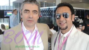 Gulshan Grover and Rowan Atkinson At Formula 1 racing event