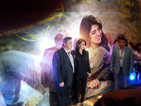 Mr. Rishi Kapoor and Neetu Kapoor arrived to support his nephew Armaan Kapoor for Lekar Hum Deewana Dil