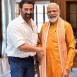 Narendra Modi with Sunny Deol