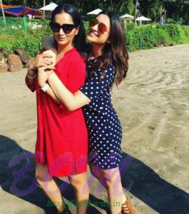 Parineeti Chopra with Sania Mirza