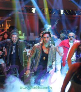 Pulkit Samrat in a song sequence of Veerey Ki Wedding